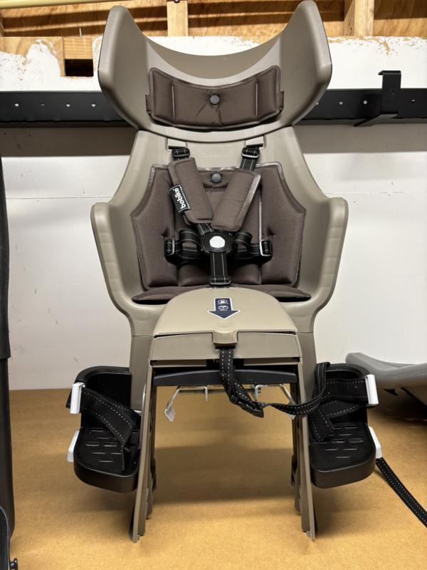 Bobike maxi Exclusive Plus Toffee Brown achterstoeltje, Fietsen en Brommers, Fietsaccessoires | Fietsstoeltjes, Voetsteuntjes