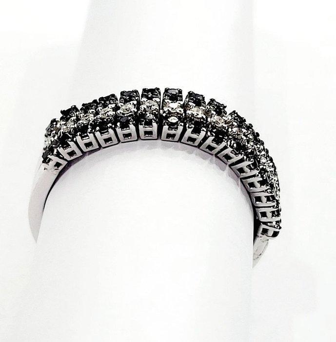Ring - 18 karaat Witgoud - 2.24ct. tw. Diamant, Sieraden, Tassen en Uiterlijk, Ringen