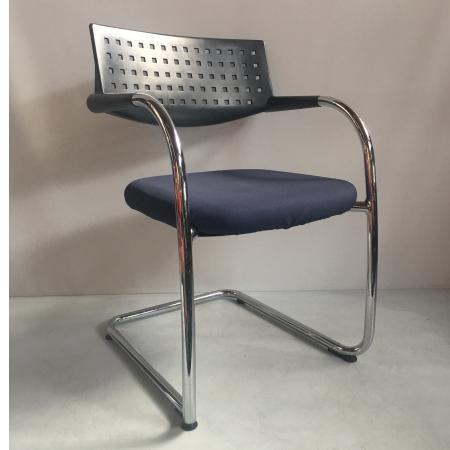 (MDK-105615) Vitra Visavis design sledestoel blauw, Huis en Inrichting, Stoelen, Blauw, Gebruikt, Ophalen of Verzenden