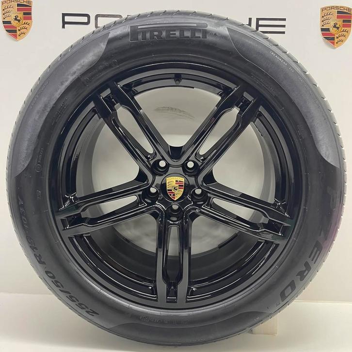 Porsche Macan19inch Turbo zwart met NIEUWE  zomerbanden  N1, Auto-onderdelen, Banden en Velgen, 19 inch, Zomerbanden, 255 mm, Personenwagen
