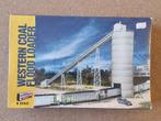 Walthers 933-3247 Western Coal flood Loader Spoor N SEALED, Hobby en Vrije tijd, Modelbouw | Figuren en Diorama's, Verzenden, Nieuw