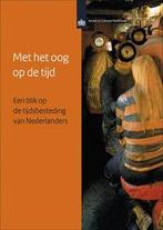SCP-publicatie 2013-26 - Met het oog op de tijd, Boeken, Gelezen, Mariëlle Cloïn, Andries van den Broek, Verzenden