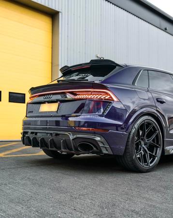 Audi RSQ8 Carbon diffuser + trekhaak beschikbaar voor biedingen