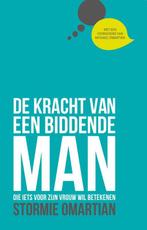 De kracht van een biddende man 9789059991002, Boeken, Verzenden, Zo goed als nieuw, Stormie Omartian