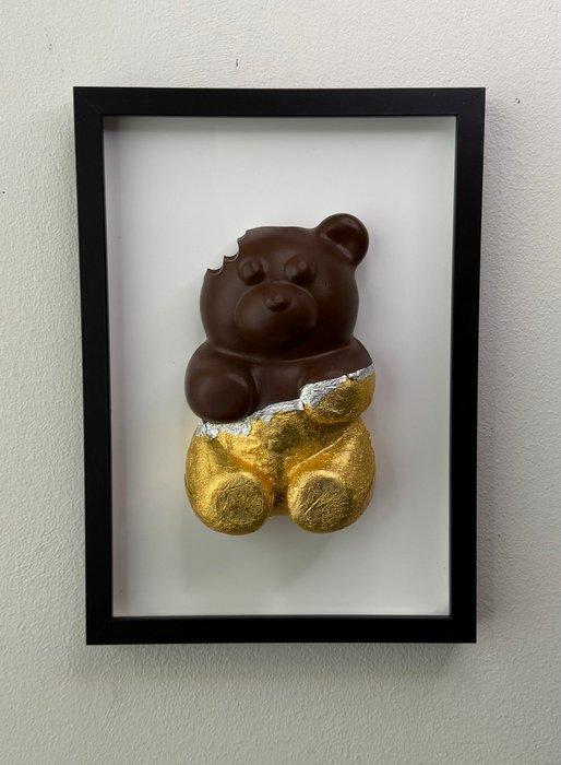 Henevor - Chocolate Teddy Bear | Handpainted Wall Sculpture, Antiek en Kunst, Kunst | Designobjecten