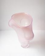 Bibi Smit - sculptuur, Cloud Vase - 32 cm - Geblazen glas