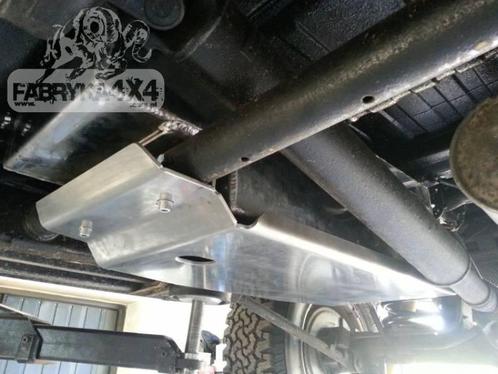 F4x4 - EXTRA ALUMINIUM BRANDSTOFTANK 55L VOOR NISSAN, Auto-onderdelen, Brandstofsystemen, Ophalen of Verzenden