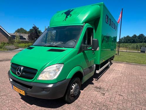 Mooie Mercedes paardenwagen! 2009!, Dieren en Toebehoren, Paarden en Pony's | Trailers en Aanhangwagens, Zo goed als nieuw, Ophalen