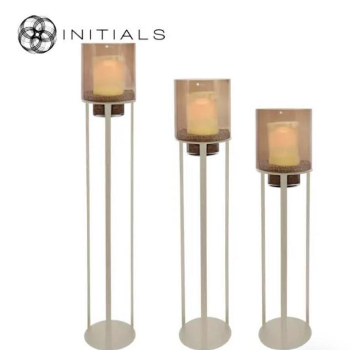 3 Stuks Initials Windlicht op pilaar open Ivorybrowngoudzwar, Huis en Inrichting, Woonaccessoires | Kandelaars en Kaarsen, 25 tot 50 cm