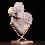 Elegant duo van harten in roze amethist op decoratieve