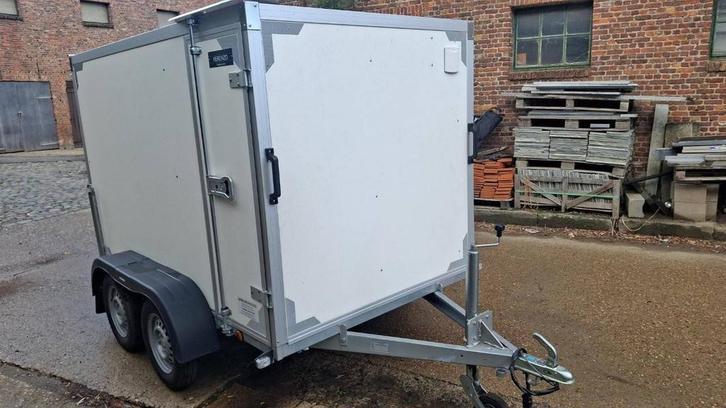 Veiling: Gesloten aanhangwagen 2.50x1.50x1.50m, Auto diversen, Aanhangers en Bagagewagens, Zo goed als nieuw, Ophalen