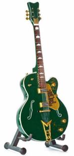 Miniatuur Gretch G6136I Irish Falcon gitaar met standaard, Ophalen of Verzenden, Nieuw, Pop, Beeldje of Miniatuur
