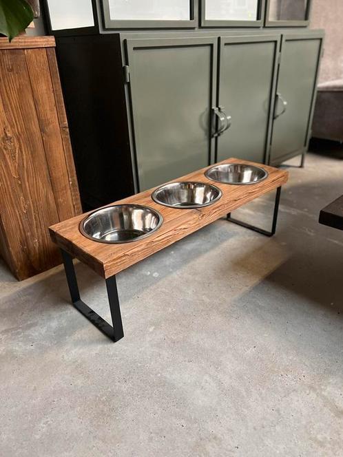 voerbak industrieel oud hout of eiken matte lak  op maat, Dieren en Toebehoren, Hondenvoerbakken en Drinkbakken, Nieuw, Ophalen of Verzenden