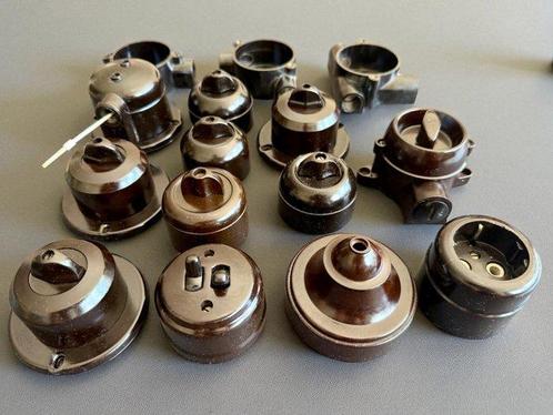 1930s Bakelite Switches & Sockets - Werkgereedschap (15), Antiek en Kunst, Curiosa en Brocante