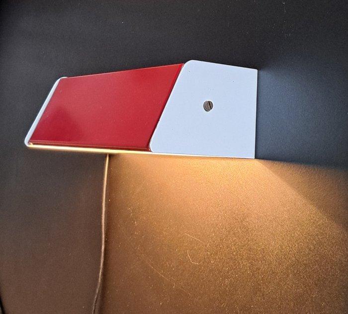 Anvia Almelo - J.J.M. Hoogervorst - Lamp - Metaal, Antiek en Kunst, Antiek | Meubels | Stoelen en Banken