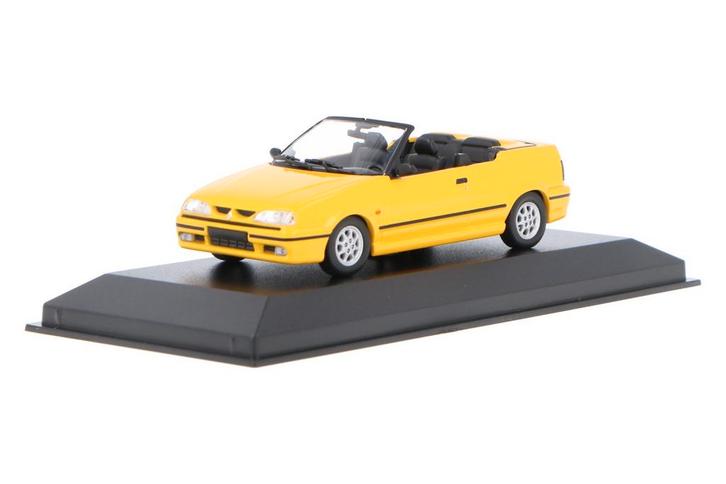 Renault 19 Cabriolet 940113730 Maxichamps  Modelauto 1:43, Hobby en Vrije tijd, Modelauto's | 1:43, Verzenden