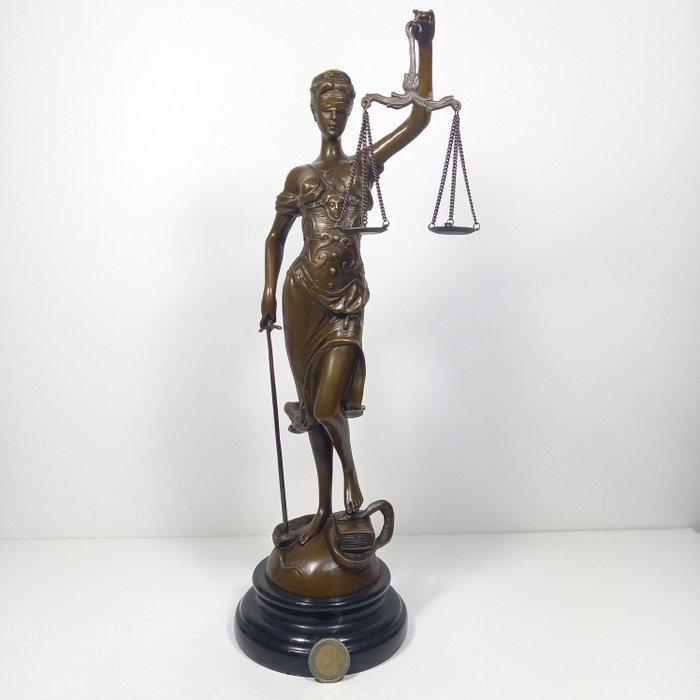 sculptuur, Lady Justice - 40 cm - Gepatineerd brons, Antiek en Kunst, Curiosa en Brocante