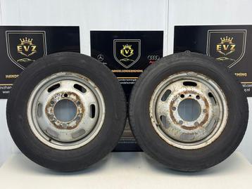 Iveco New Daily 2 stuks banden 195/75R16 6x130 beschikbaar voor biedingen