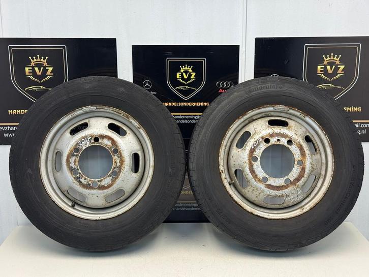 Iveco New Daily 2 stuks banden 195/75R16 6x130, Auto-onderdelen, Banden en Velgen, 16 inch, 195 mm, Gebruikt, Banden en Velgen