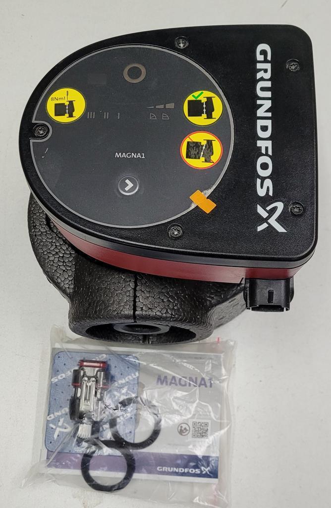 GRUNDFOS POMP MAGNA1 25-40-180 NIEUW 97924153, Doe-het-zelf en Verbouw, Verwarming en Radiatoren, Nieuw, Ophalen of Verzenden