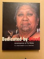 Patricia Steur - Dedicated by blood - zeldzaam, Boeken, Ophalen of Verzenden, Zo goed als nieuw