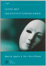 Leven met identiteitsproblemen / Van A tot ggZ 9789031348084, Verzenden, Gelezen, K. Korrelboom