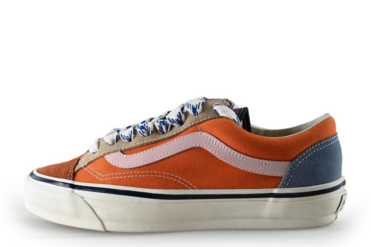 Vans Sneakers in maat 40½ Rood, Kleding | Dames, Schoenen, Rood, Zo goed als nieuw, Sneakers of Gympen, Verzenden
