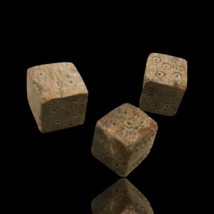 Oud-Romeins Been dobbelstenen - 3 (Zonder Minimumprijs), Antiek en Kunst, Antiek | Overige Antiek