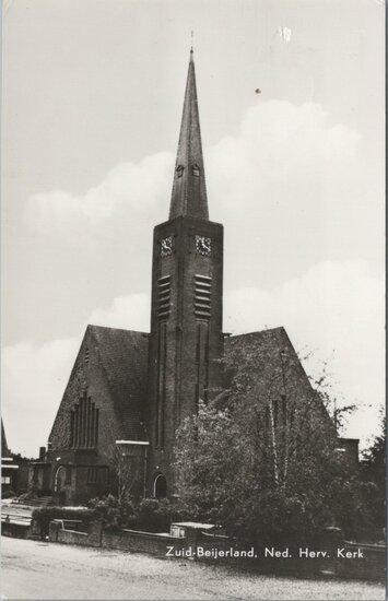 ZUID-BEIJERLAND - Ned. Herv. Kerk, Verzamelen, Ansichtkaarten | Nederland, Verzenden