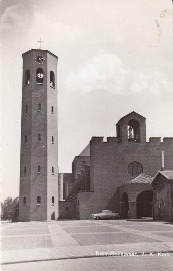 RAAMSDONKSVEER - R. K. Kerk, Verzamelen, Ansichtkaarten | Nederland, Verzenden