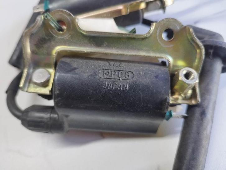 Bobine set met beugel / Kawasaki zxr 750 zxr750, Motoren, Onderdelen | Kawasaki, Gebruikt, Verzenden