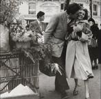 Robert Doisneau (1912–1994) - Les amoureux aux poireaux,