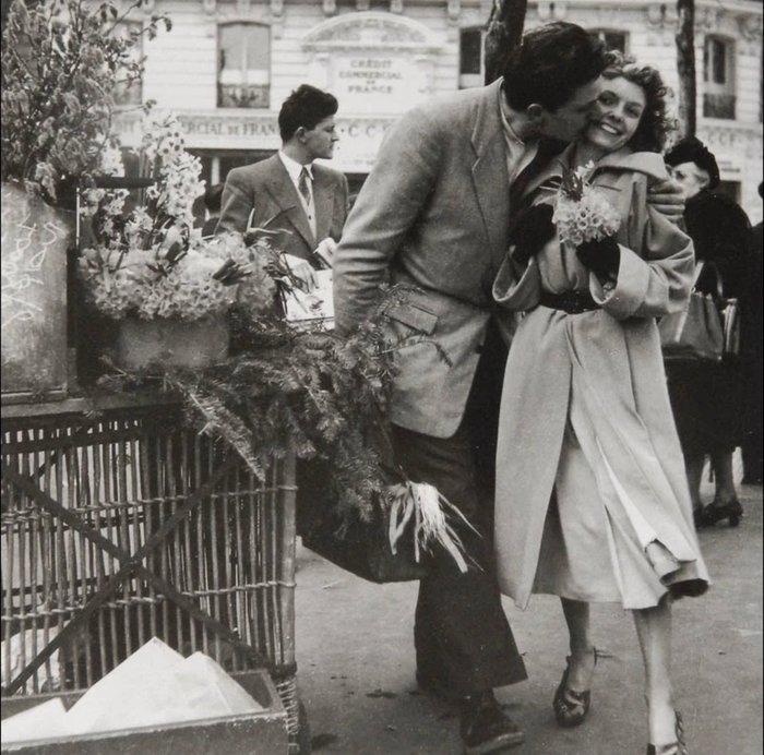 Robert Doisneau (1912–1994) - Les amoureux aux poireaux,, Antiek en Kunst, Kunst | Designobjecten