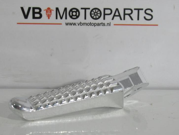 Suzuki TL 1000 Voetsteun rechts achter, Motoren, Onderdelen | Suzuki, Ophalen of Verzenden