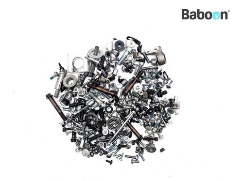 Bouten en Moeren Yamaha MT 10 2017-2021 (MT10 RN458 B67), Motoren, Onderdelen | Yamaha, Gebruikt, Verzenden
