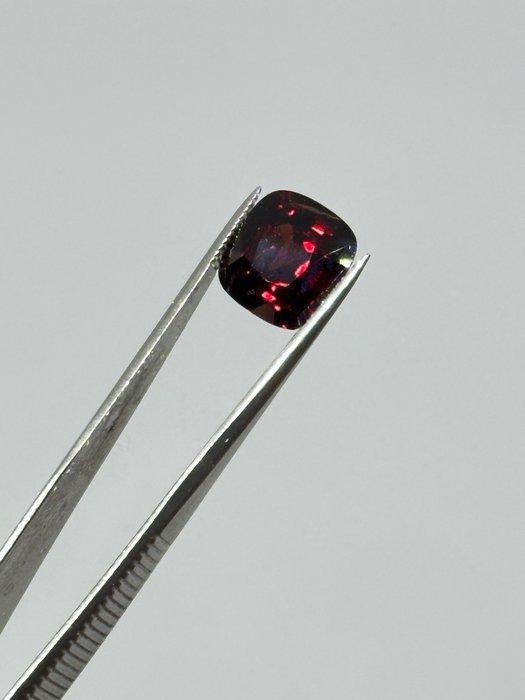 1 pcs Rood Spinel - 5.05 ct - Lotus Gemology, Sieraden, Tassen en Uiterlijk, Edelstenen