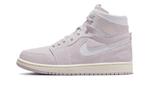 Air Jordan 1 High Zoom CMFT Light Mauve - maat 44.5, Verzenden, Nieuw, Sneakers of Gympen, ["Jordan","Air Jordan"]