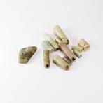 Oud China, Han-dynastie Accessoires bestaande uit 12 jade