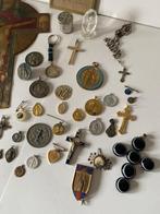 Collectie van 39 religieuze objecten (39) - Antiek - Onyx,, Antiek en Kunst