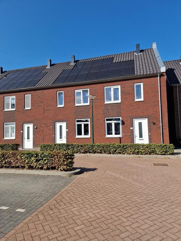 Per direct Nieuwstraat-C,, Huizen en Kamers, Huizen te huur, Direct bij eigenaar, A, Noord-Brabant, Tussenwoning
