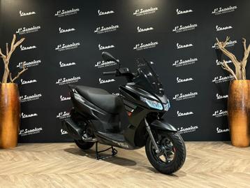 Aprilia SXR 50 Bromfiets 2025 Nieuw beschikbaar voor biedingen