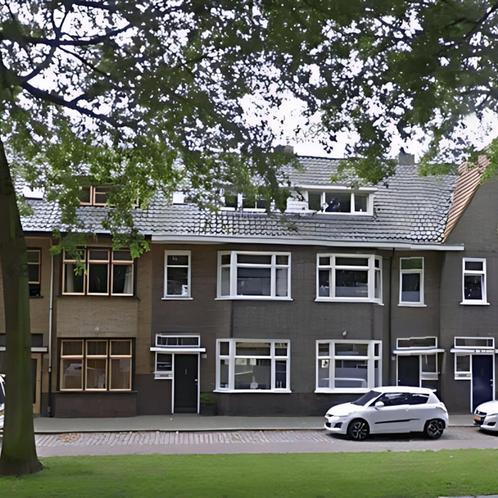 Ruime eengezinswoning met tuin, 5 slaapkamers, inl..., Huizen en Kamers, Kamers te huur, 50 m² of meer, Breda