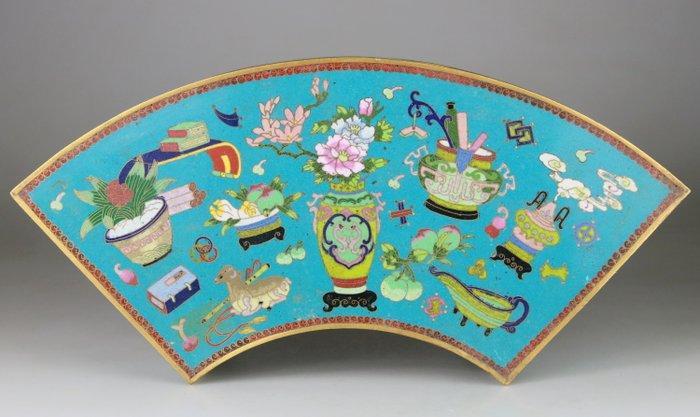 Zeldzame grote doos met compartimenten in cloisonné brons en, Antiek en Kunst, Antiek | Overige Antiek