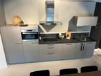 Rechte opstelling!, Huis en Inrichting, Keuken | Complete keukens, Ophalen, Overige materialen, Nieuw, Enkelwandige keuken