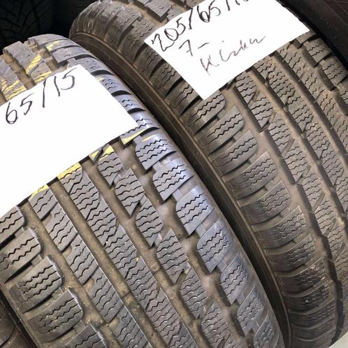 2 x Kumho I`Zen XW 205-65-15 Winterbanden 7mm, Auto-onderdelen, Banden en Velgen, 15 inch, Winterbanden, 205 mm, Personenwagen