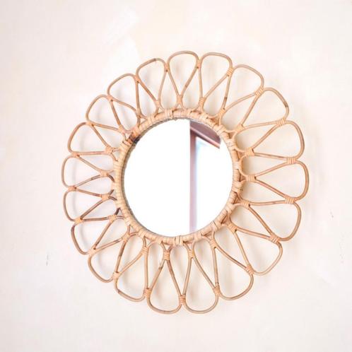 Rotan Spiegel Danau – Boho charme in compact formaat, Tuin en Terras, Bloembakken en Plantenbakken, Verzenden