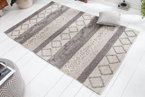 Handgeweven wollen tapijt YARN 240x160cm grijs beige, Huis en Inrichting, Stoffering | Tapijten en Kleden, Ophalen of Verzenden