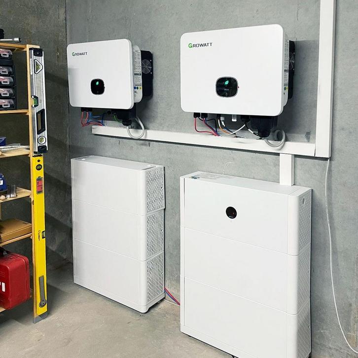 Growatt Thuisbatterij Compleet pakket incl BMS+ Smart Meter, Doe-het-zelf en Verbouw, Zonnepanelen en Toebehoren, 200 wattpiek of meer