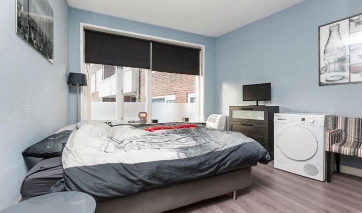 Te Huur Kamer Zoutmanstraat In Den Haag, Huizen en Kamers, Kamers te huur, Minder dan 20 m², Den Haag
