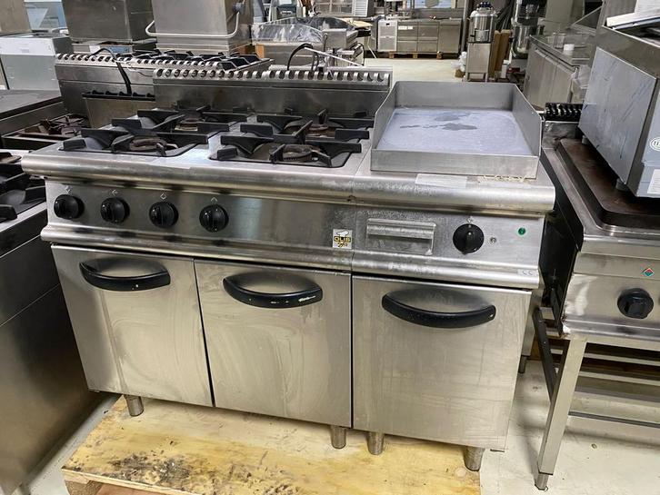 fornuis – gas + bakplaat, Zakelijke goederen, Horeca | Keukenapparatuur, Ophalen of Verzenden